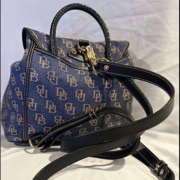 Signature Canvas Dooney & Bourke - Backpack - Blue Fabric Denim - Picture 3 of 15
